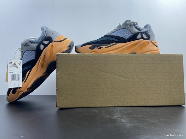 Yeezy GW0296 Adidas Boost 700 V2 Sun 0708